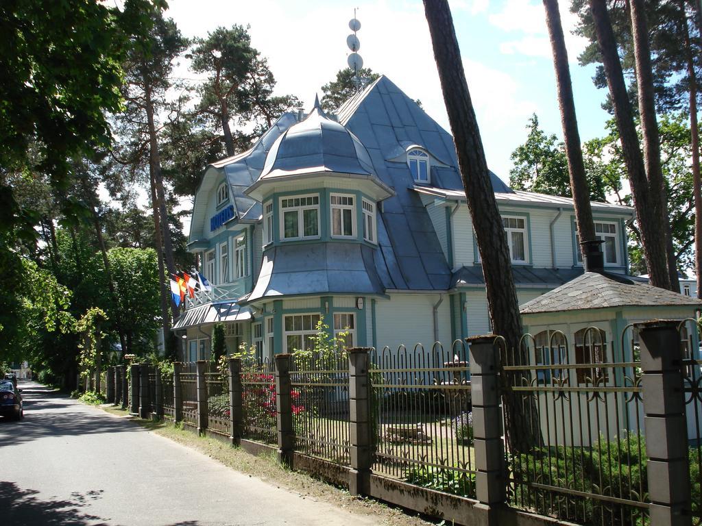 Parus Boutique